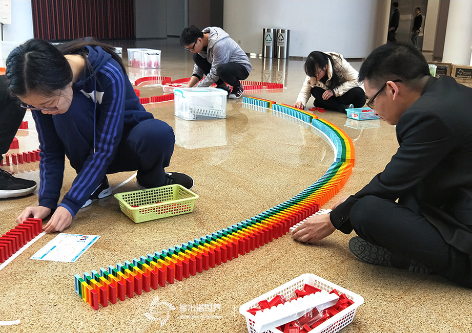 “世界級”用友，2019新員培訓“再出發(fā)”挑戰(zhàn)多米諾