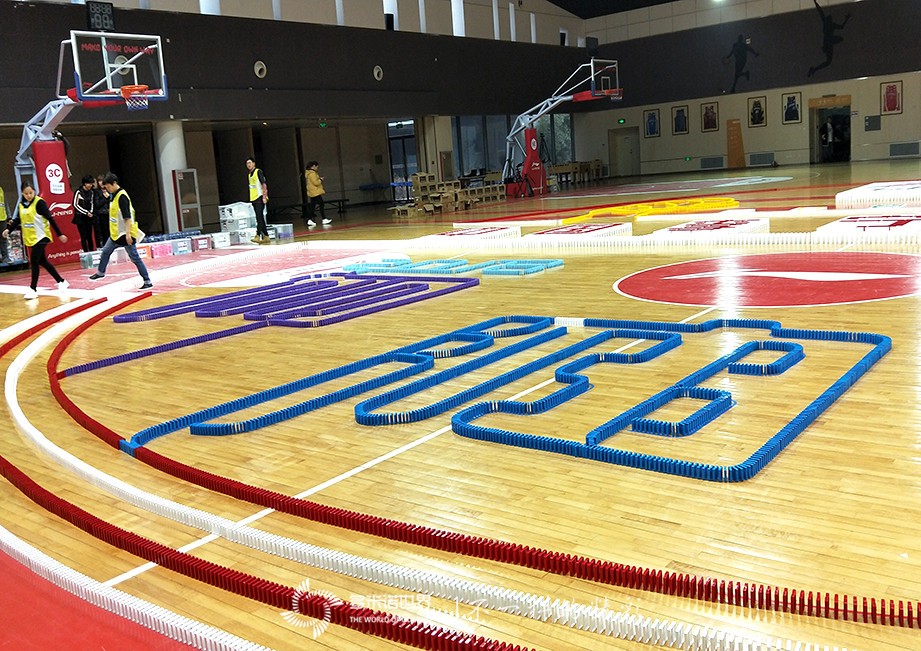 多米諾團(tuán)隊(duì)大挑戰(zhàn)開啟李寧服務(wù)+新篇章