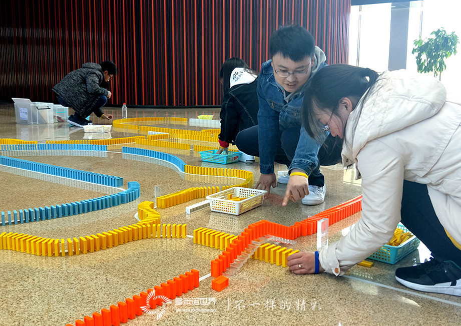 “世界級”用友，2019新員培訓“再出發(fā)”挑戰(zhàn)多米諾