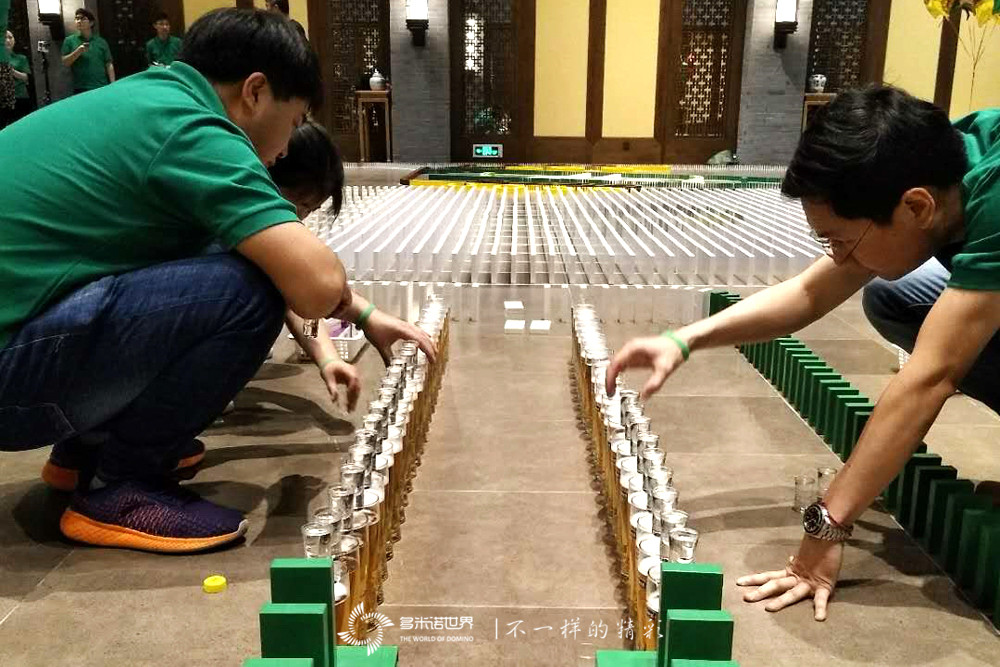喜力，一次無與倫比的多米諾團(tuán)隊建設(shè)