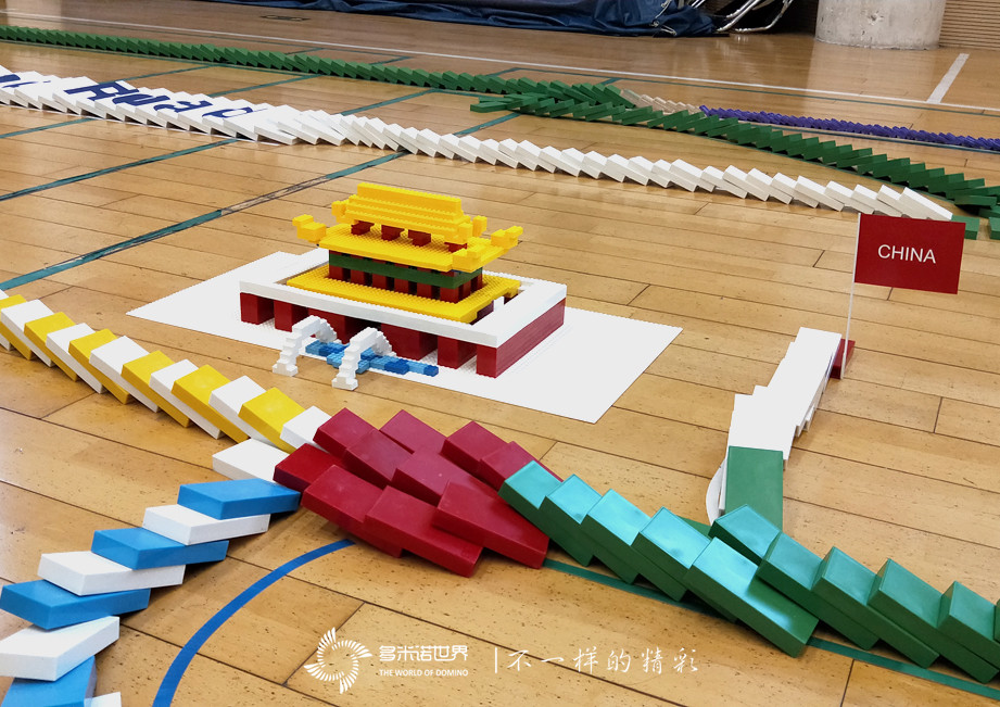 巴航工業(yè)團(tuán)隊(duì)智慧跨界挑戰(zhàn)多米諾