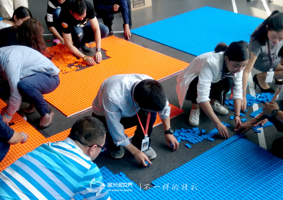 “誠信通”會(huì)員突破百萬多米諾慶典